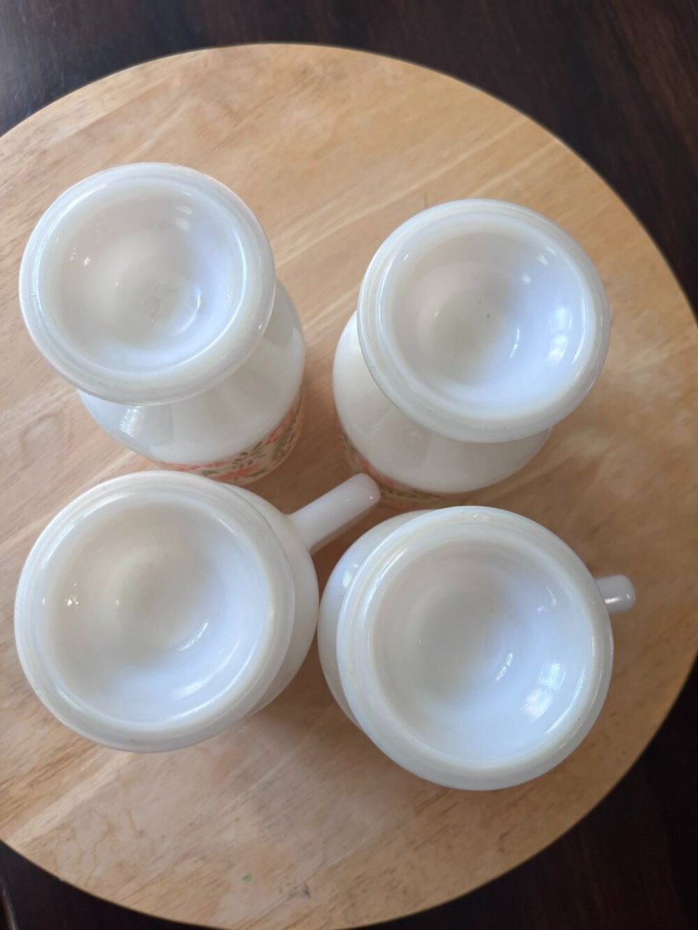 Set of 4 Vintage Anchor Hocking Fire-King Primrose Milk Glass Mugs - Picture 8 of 14